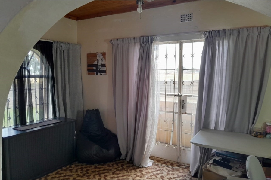 4 Bedroom Property for Sale in Deneysville Free State